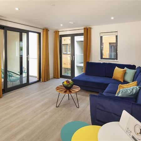 5 Putsborough - Luxury Apartment At Byron Woolacombe, Only 4 Minute Walk To Woolacombe Beach! 外观 照片