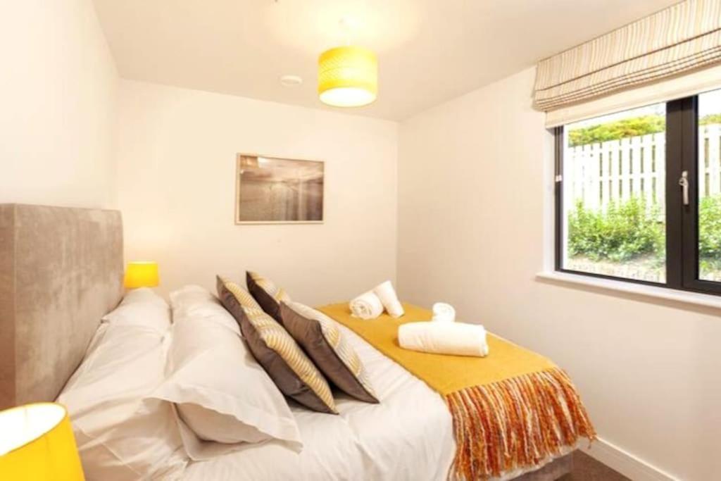 5 Putsborough - Luxury Apartment At Byron Woolacombe, Only 4 Minute Walk To Woolacombe Beach! 外观 照片